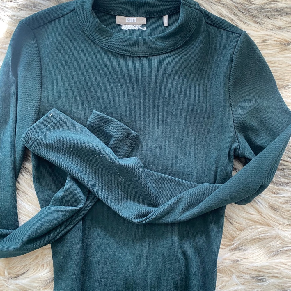 NWOT kith womens winter collection long sleeve crop top, S